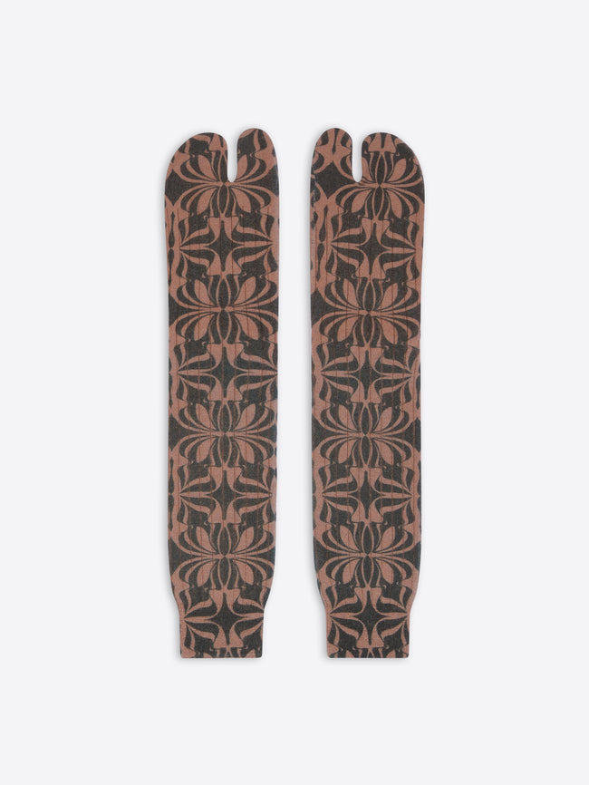 Printed tabi socks