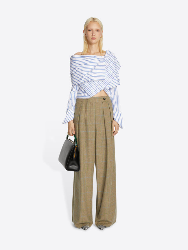 Wide pleated pants