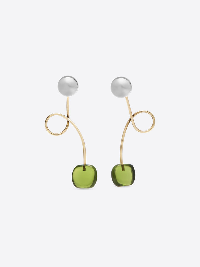 Glass stud earrings