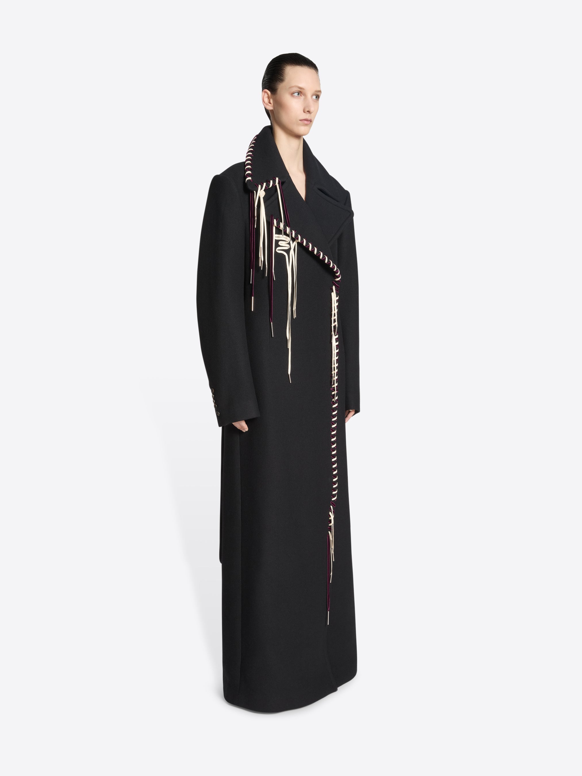 エンベリッシュド・ウールコート - 秋冬ウィメンズ｜ドリス・ヴァン