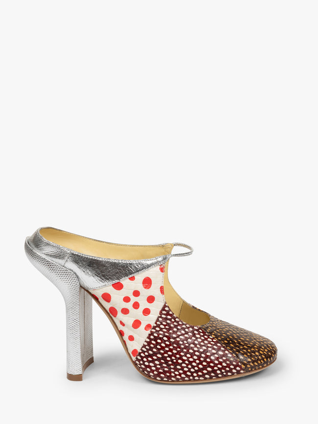 High-heeled shoe with a patterned design on a white background - Dries Van Noten