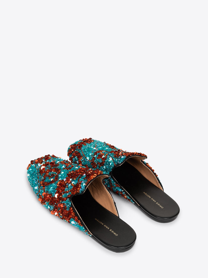 Decorative slipper with blue and red embellishments on a white background - Dries Van Noten