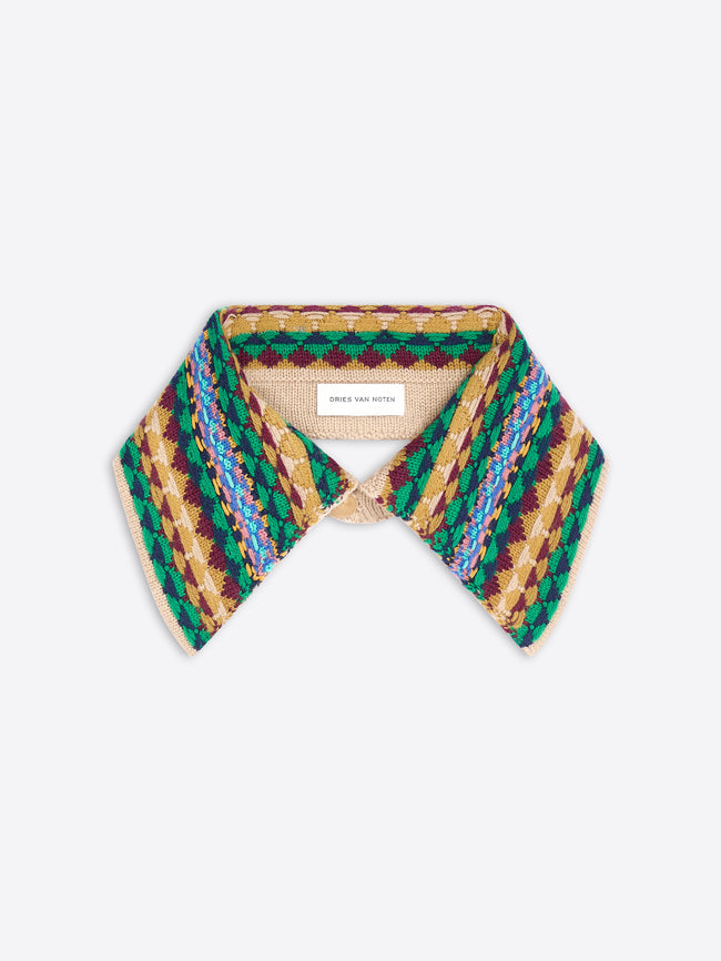 A knit collar with a colorful geometric pattern on a light gray background.