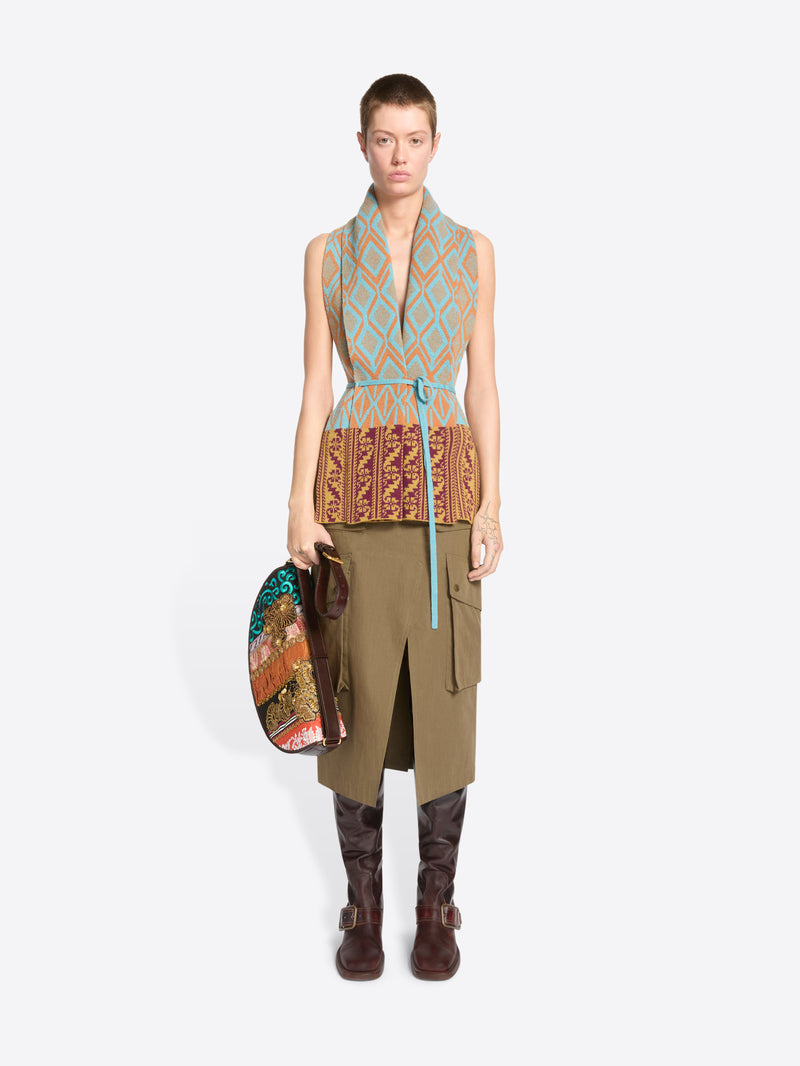 Jacquard wool scarf