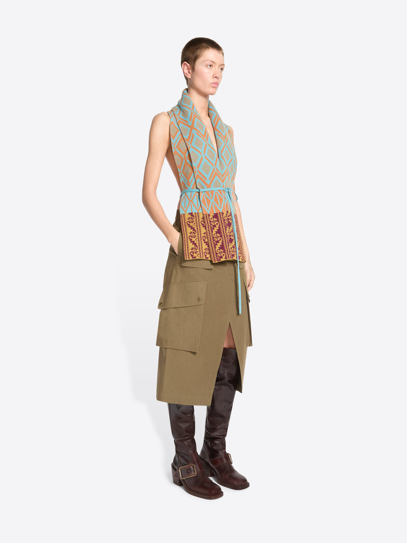 Jacquard wool scarf