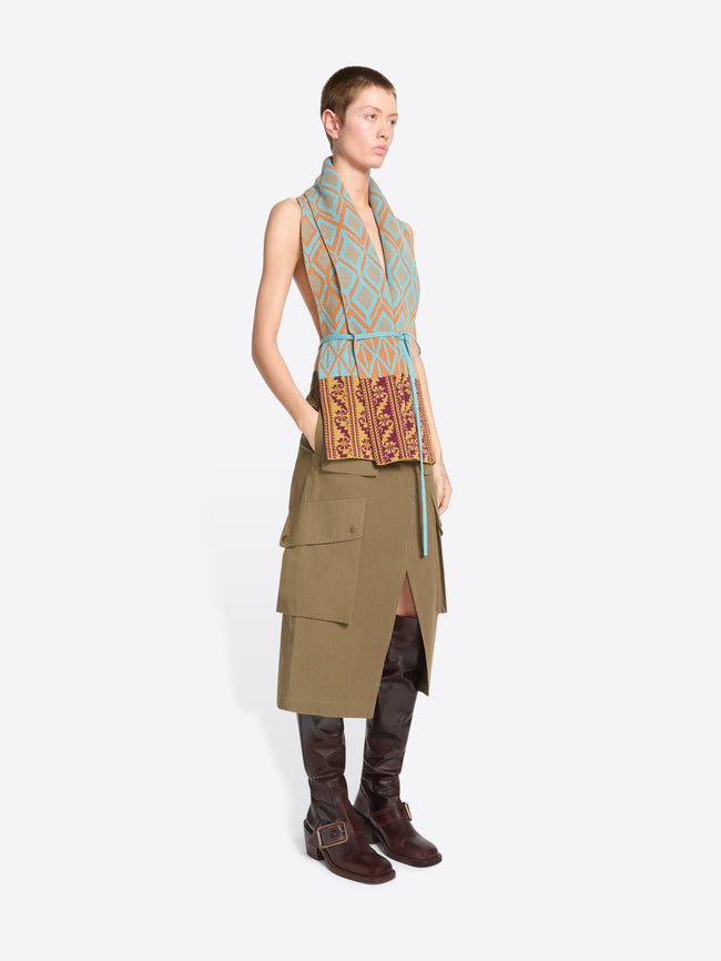 Jacquard wool scarf