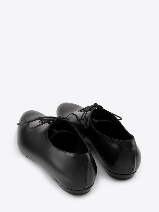 Leather Oxford shoes
