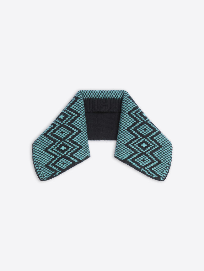 Knitted detachable collar with geometric diamond pattern on a white background