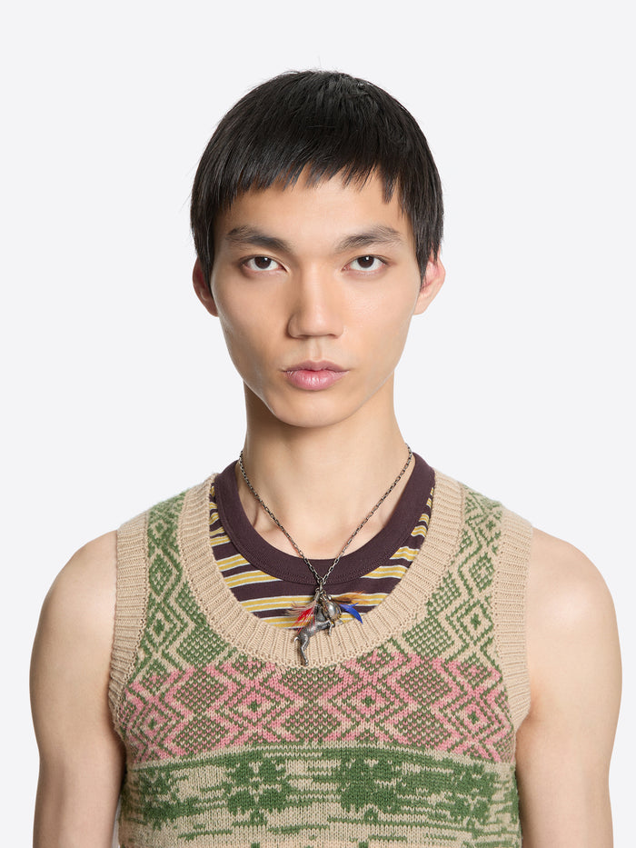 Feather pendant necklace