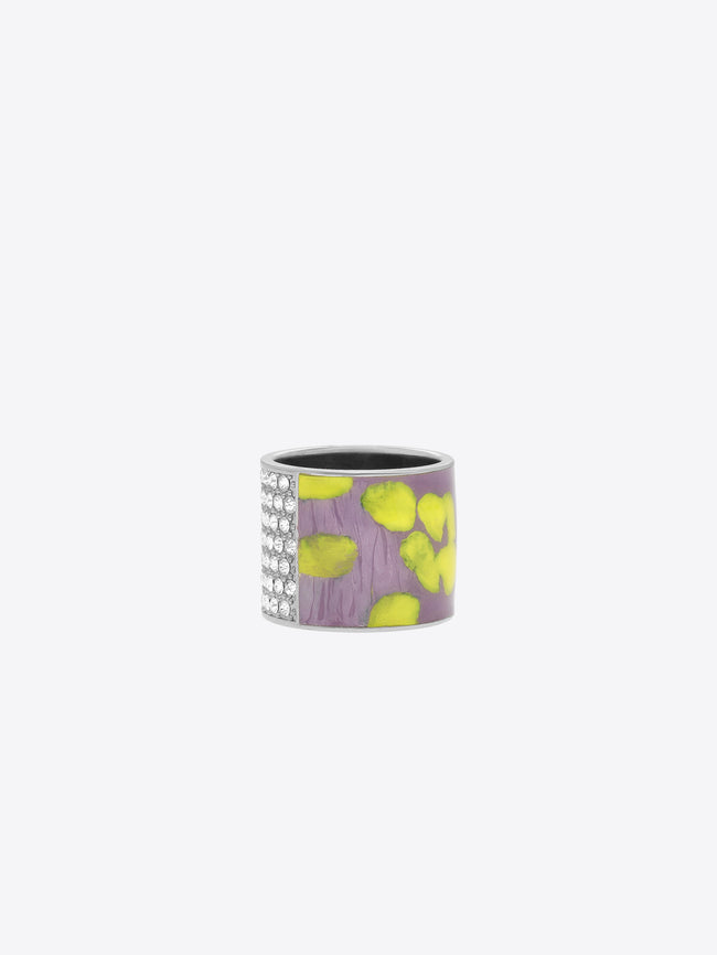 Statement ring with sparkling crystals and a purple-yellow abstract pattern 