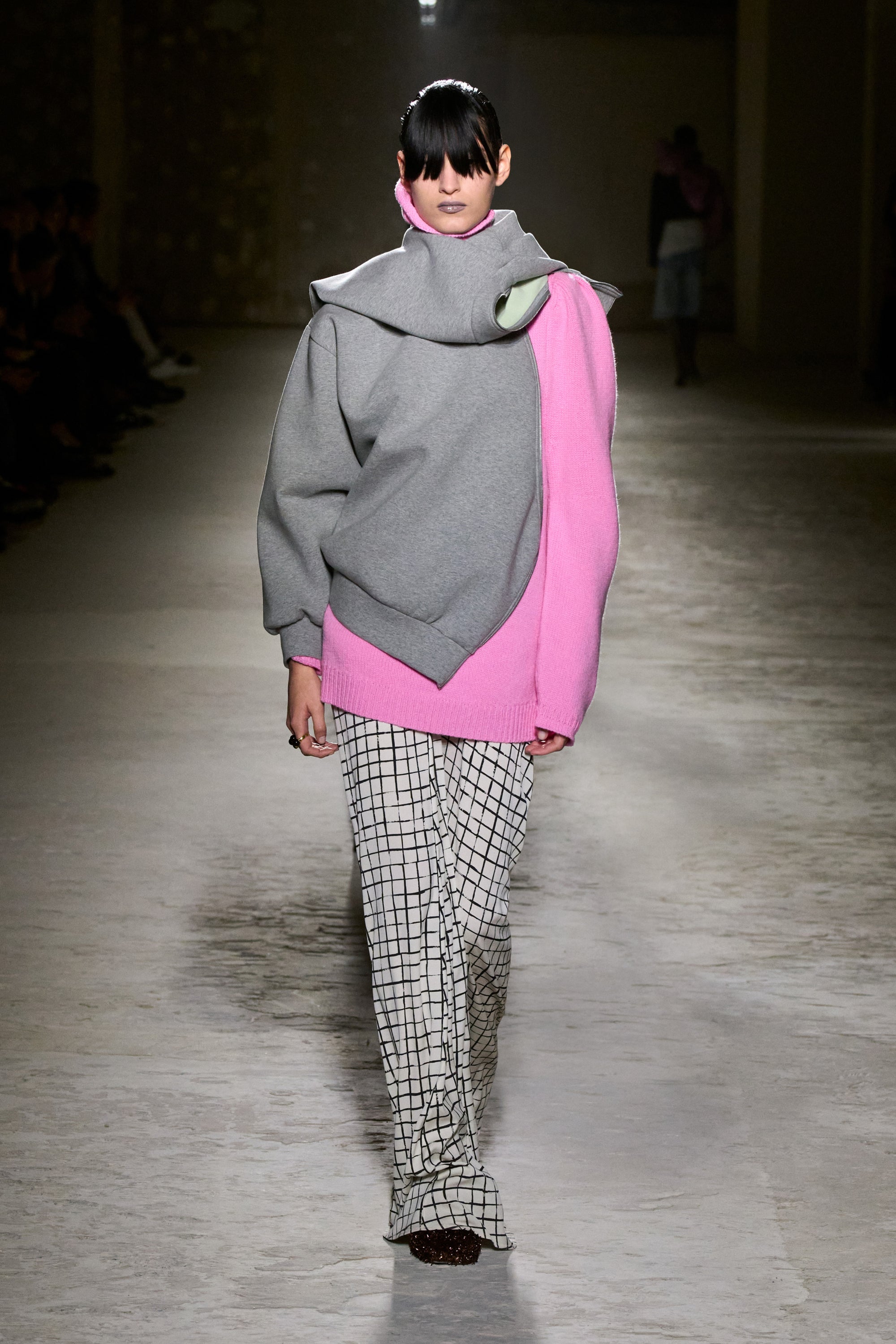 Show AW 24-25 Women | Dries Van Noten