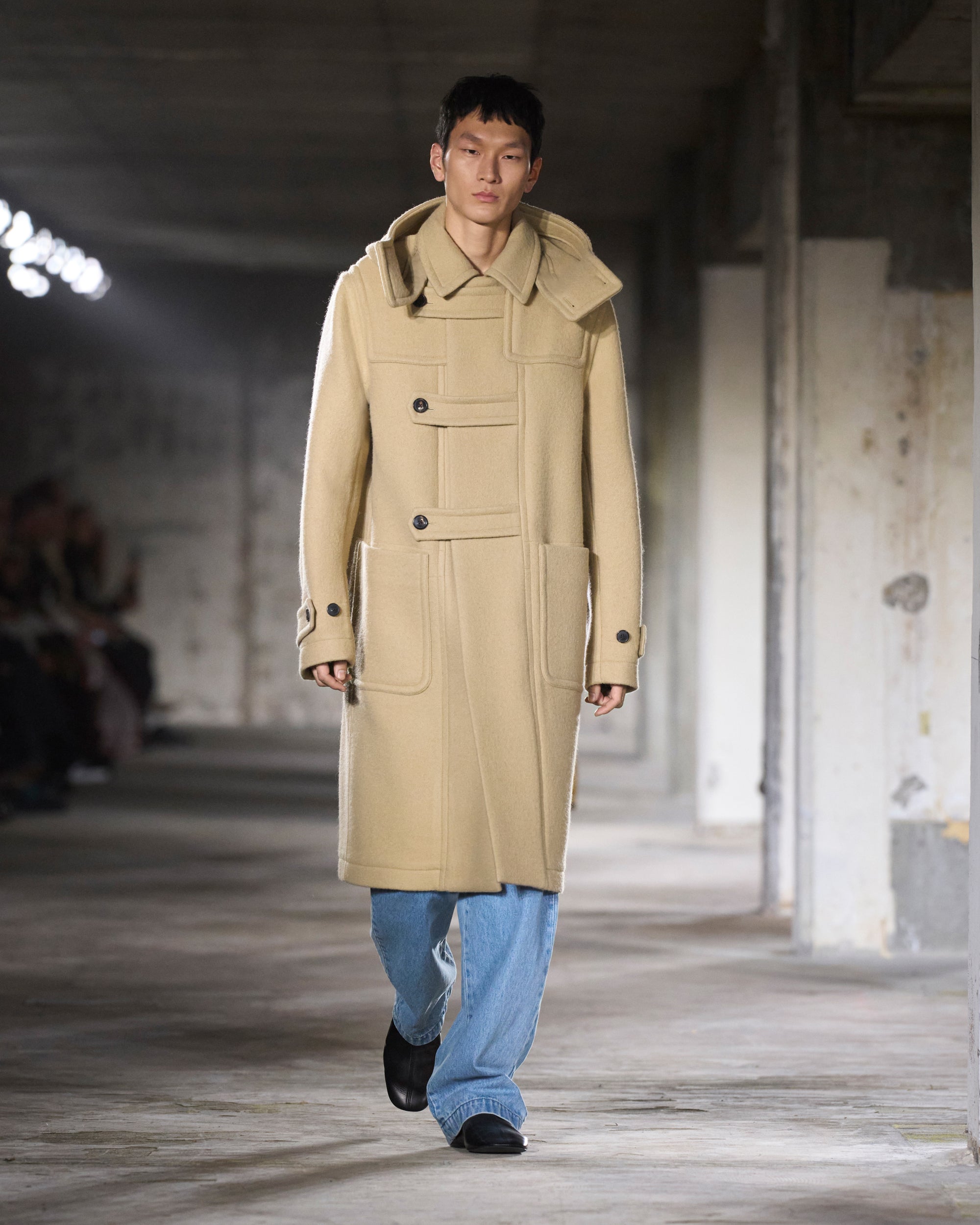 AW 24-25 メンズを表示 | Dries Van Noten