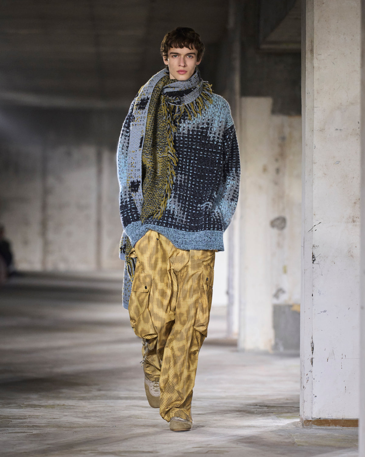 AW 24-25 メンズを表示 | Dries Van Noten