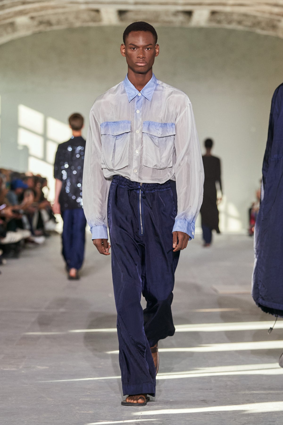 SS 24 メンズを表示 | Dries Van Noten