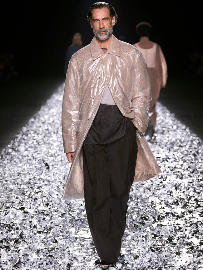Dries Van Noten Men's Spring-Summer 2025 Runway
