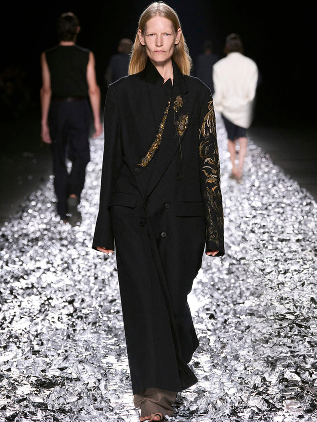 Dries Van Noten Men's Spring-Summer 2025 Runway