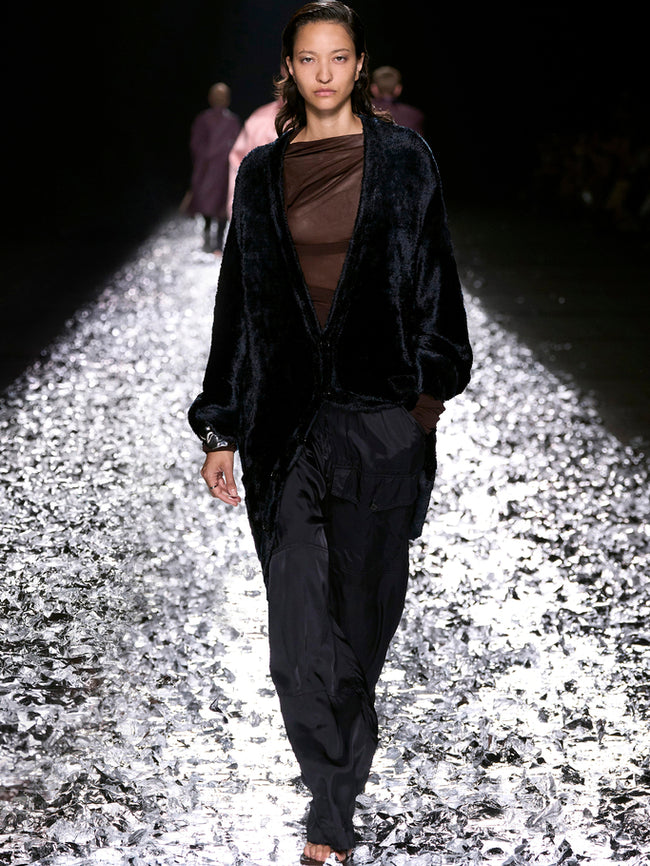 Dries Van Noten Men's Spring-Summer 2025 Runway