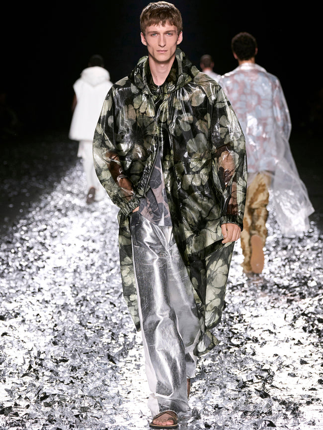 Dries Van Noten Men's Spring-Summer 2025 Runway