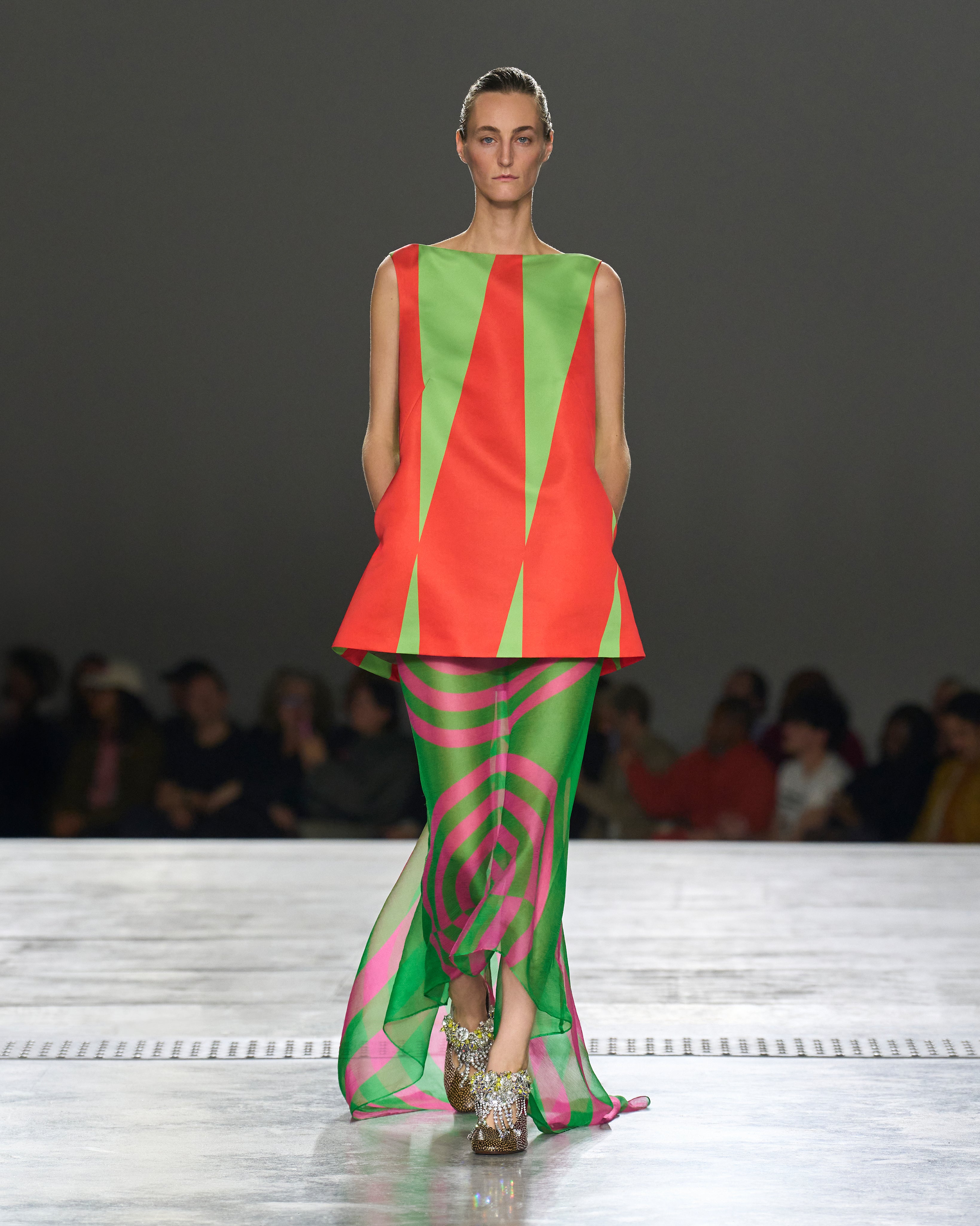 ニ*可様 【超希少】22AW DRIES VAN NOTEN PARTON PA Show SS 26 Women | Dries Van Noten