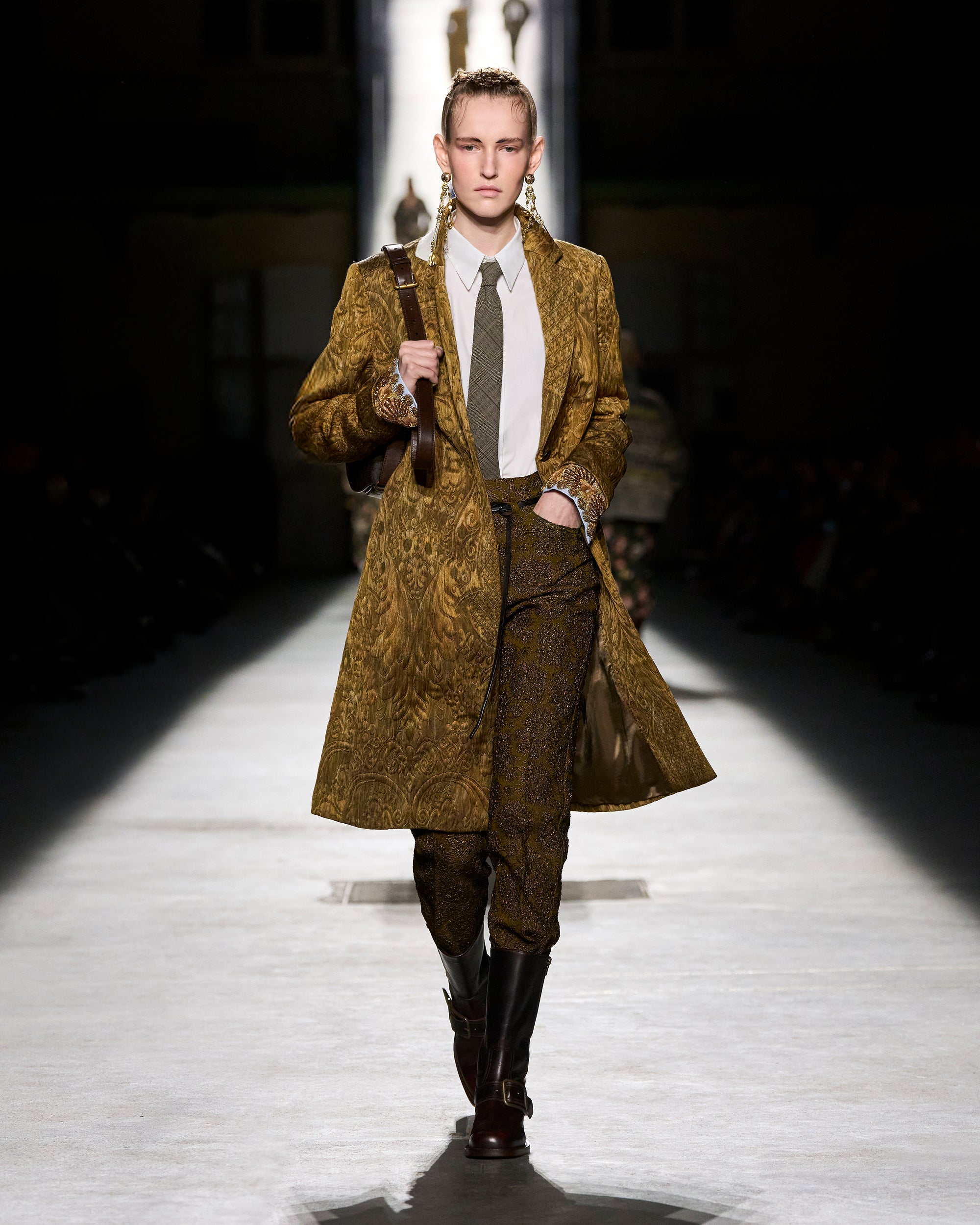 WOMEN AUTUMN-WINTER<br>2026-27