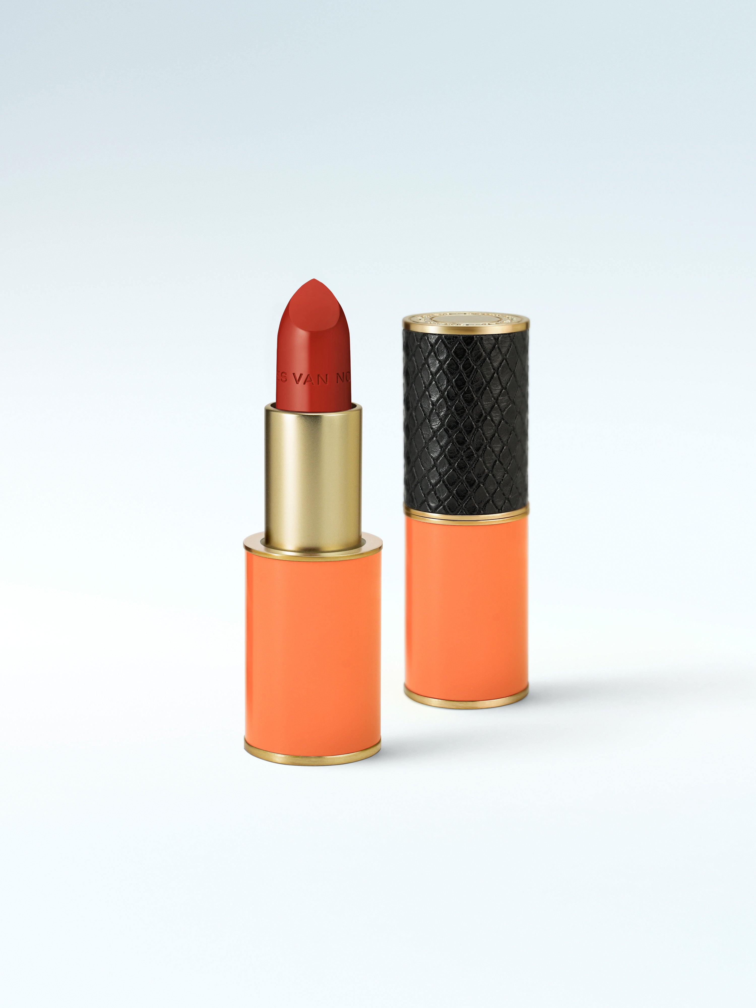 DUO_OPEN_05DVN_LIPSTICK_3-4_-