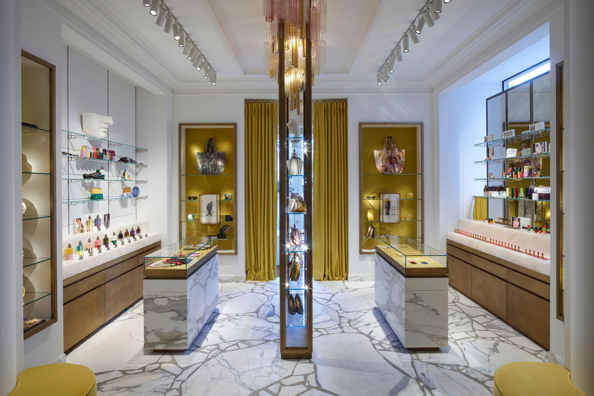 Dries Van Noten galerie quai malaquais