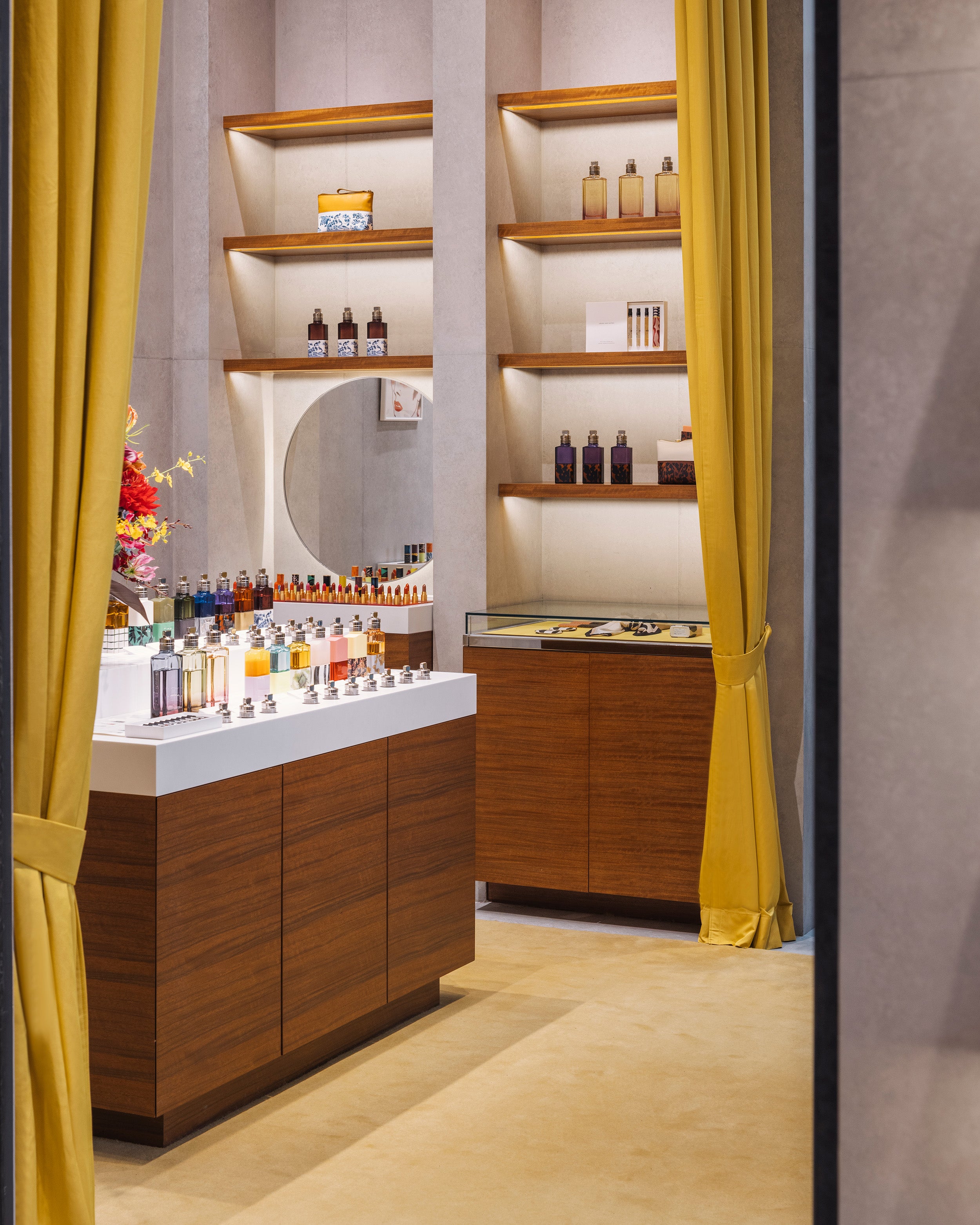 Aoyama Tokyo | Dries Van Noten