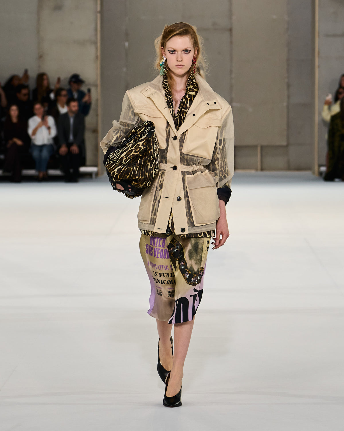 WOMEN SPRING SUMMER<br>2027