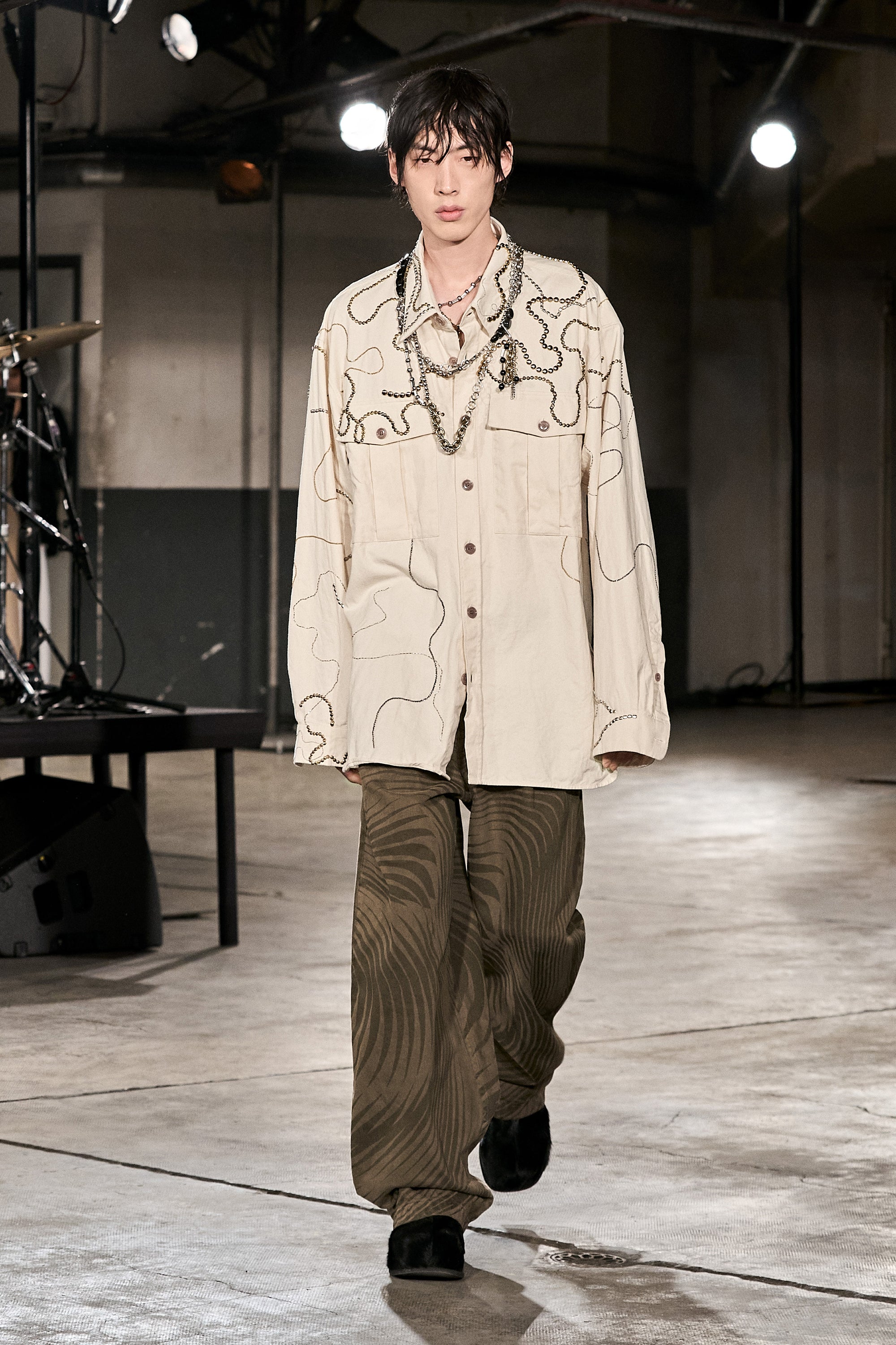 Show AW 23 Men | Dries Van Noten
