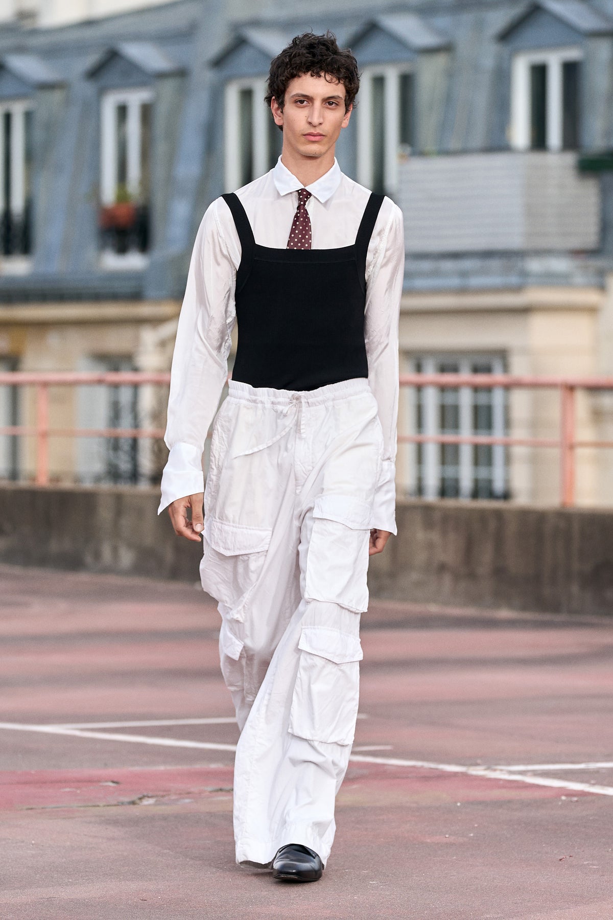 SS 23 メンズを表示 | Dries Van Noten